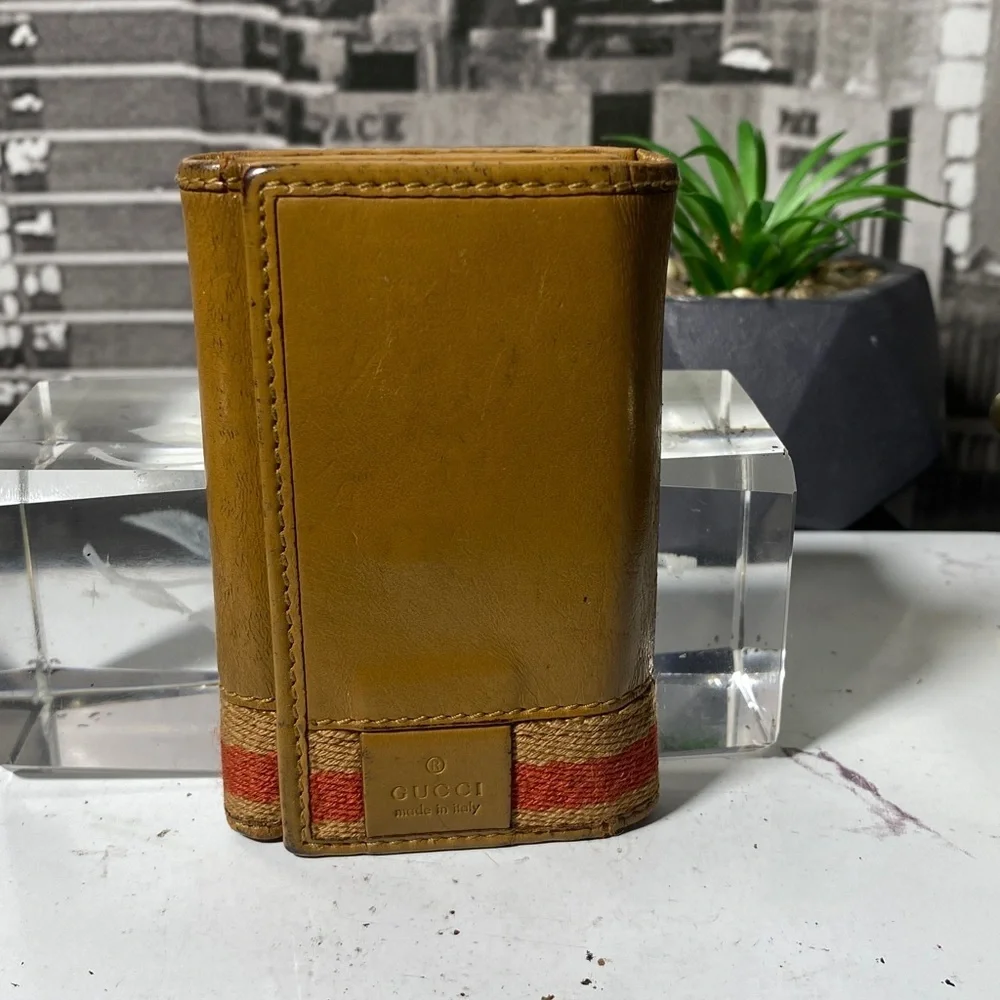 Authentic Rare Gucci Sherry Line Key Case